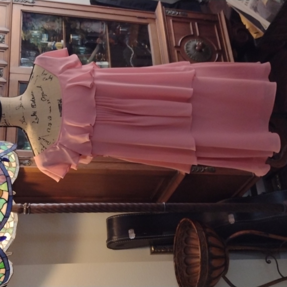 BCBGeneration size S Cedar Rose layered Vintage style dress beautiful worn once